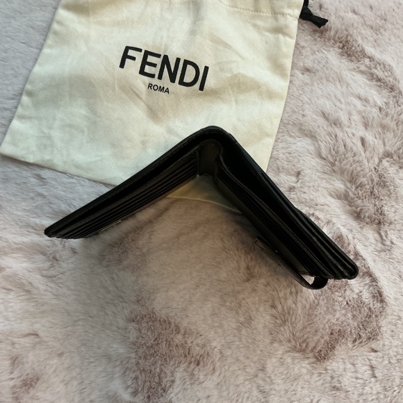 Fendi Pequin Stripe Kiss Compact Wallet - Picture 3 of 5